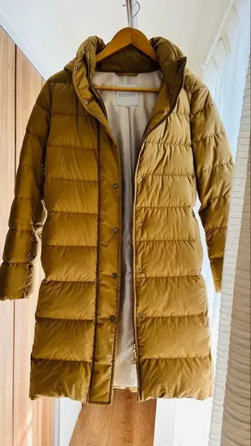 매킨토시 철학 베이지 후드 부착 롱 다운 자켓