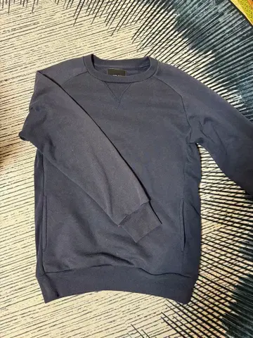 레어 넘버 나인 맨투맨 네이비