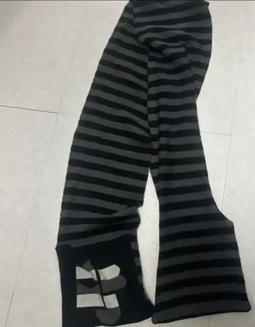 archive 보더 머플러 y2k 포커즈