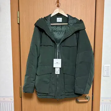 UNIQLO White Mountaineering 다운 다크 그린
