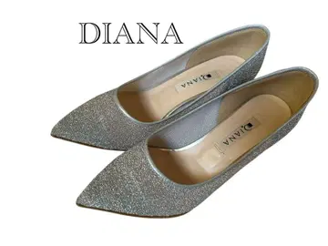 DIANA 실버 글리터 하이힐