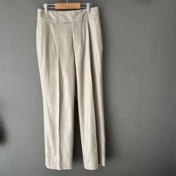 베이지 센터 플리츠 슬랙스