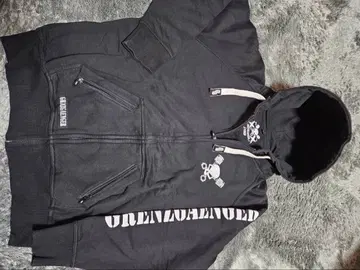 GRANZINGER 블랙 후드티 L 사이즈