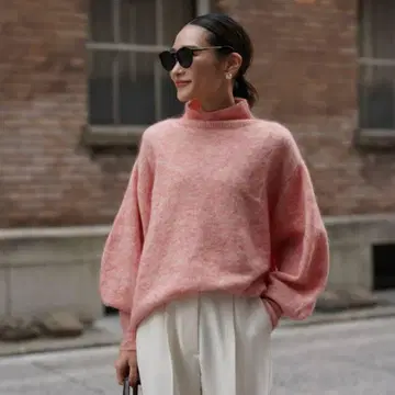 ELLIE 핑크 모헤어 니트