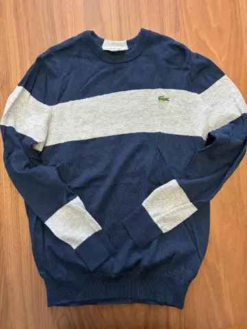 Lacoste 네이비/베이지 니트