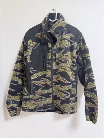 FIELD CORE 카모플라쥬 자켓 LL