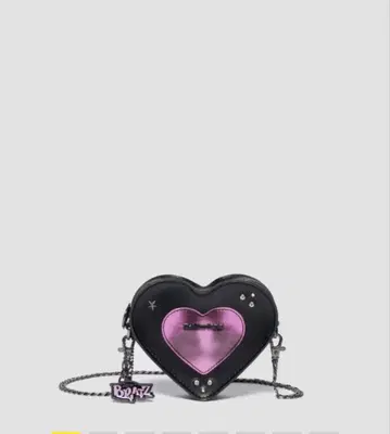 미사용품 Dr.Martens Bratz 하트백