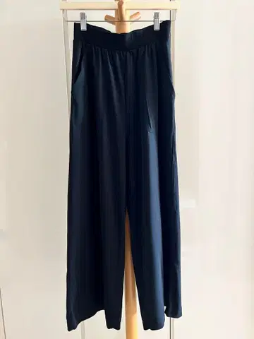 Iki 스무스 와이드 팬츠