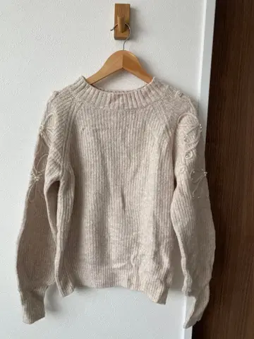 [ NATURALBEAUTY BASIC ] 플라워 아트 슬리브 니트