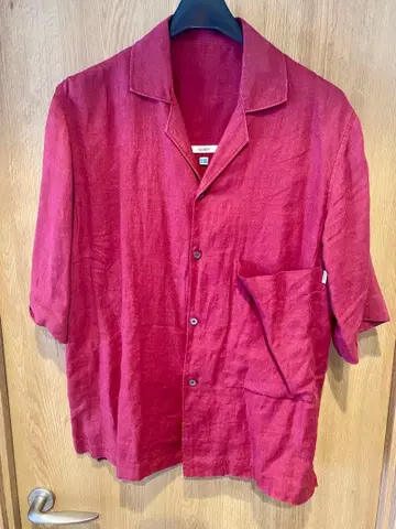 MANER 와인 레드 반팔 셔츠