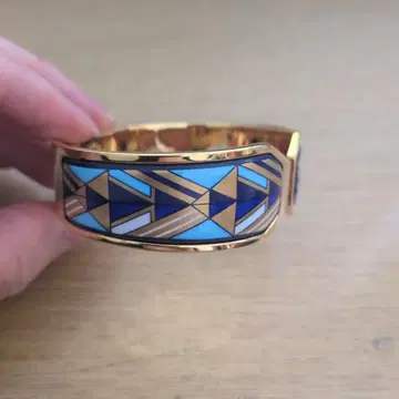 MICHAELA FREY TEAM 뱅글 미카엘라 프레이