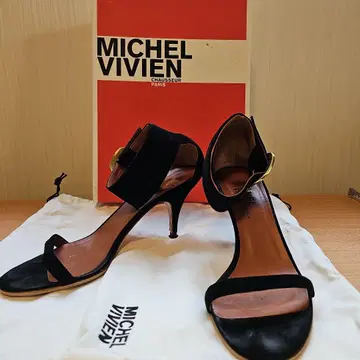 MICHEL VIVIEN 블랙 하이힐 37
