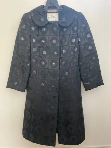 Milly 꽃무늬 자수 롱 코트 그레이