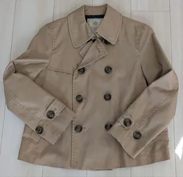 로페피크닉 트렌치코트 숏 기장