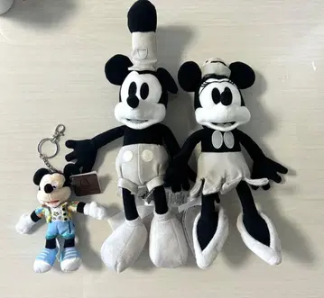증기선 윌리 미키 미니 100th 기념 아울라니 한정판 디즈니 키홀더