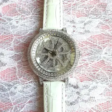 가동 새상품급 Anne Coquine 여성용 손목시계 MN186