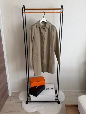 띠어리 theory 베이지 스텐카라 코트