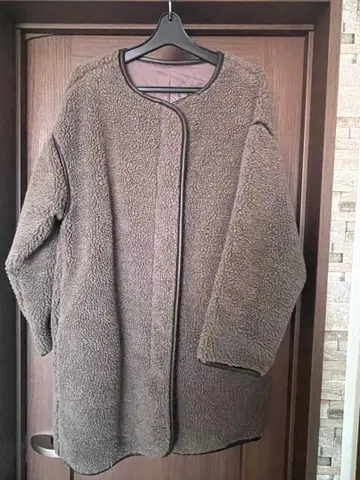 파이핑 보아 코트 브라운 M