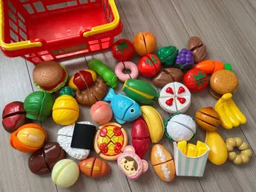 소꿉놀이 바스켓 포함 음식 세트 (플라스틱제)