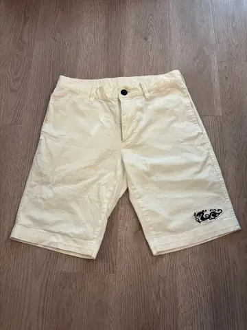 댄스 위드 드래곤 하프 팬츠