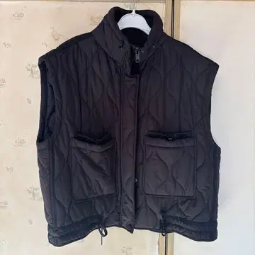 ZARA 블랙 퀼팅 베스트 M