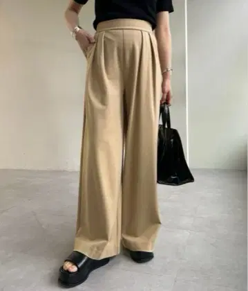 SHENERY [최고의 슬림 레그 팬츠!] 턱 와이드 팬츠 베이지 36