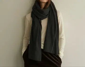 WRAY 차콜 울 니트 랩 스톨 대형