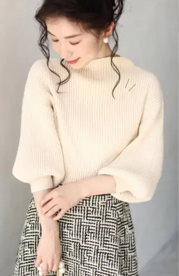 소매 포원과 오프넥의 깔끔한 리브 니트탑 새상품급입니다!