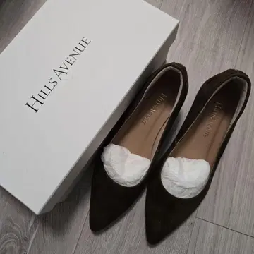 가격 인하 미사용 새상품 HILLS AVENUE 다크 브라운 펌프스 22
