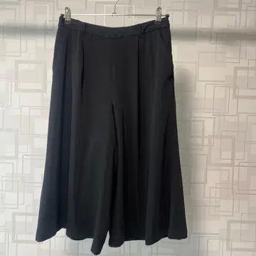 쿠 드 샹스 팬츠