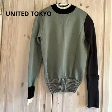 UNITED TOKYO 그레이와 그린의 니트탑