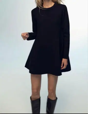 ZARA 자라 플레인 니트 미니 원피스 네이비