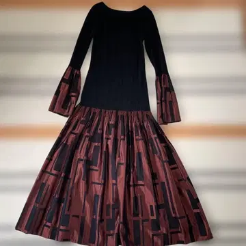 [ 거의 미사용품 ] FRAY I.D 셔링 패널 원피스