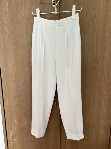 [ CELFORD ] 테이퍼드 팬츠 36