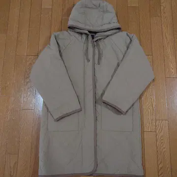 스튜디오 CLIP 베이지 퀼팅 롱 코트