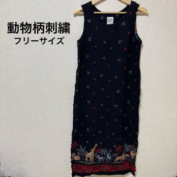 새상품급 동물 패턴 자수 슬리브리스 무릎 기장 원피스