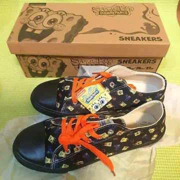 스펀지밥 새상품 스니커즈 25cm