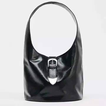 ZARA 버클 락 버킷 백