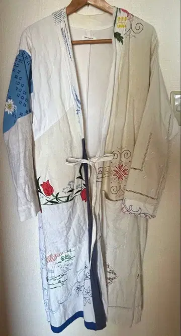 YEAH RIGHT!! 리메이크 패치워크 로브