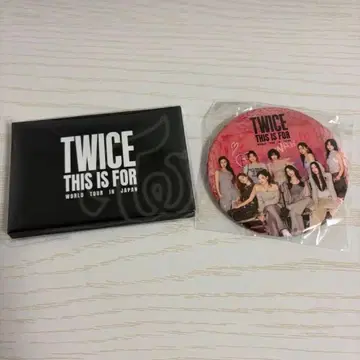 TWICE 업그레이드 트레이딩 카드 & 캔뱃지