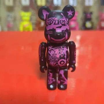 BWWT 한정판 POSITRON 베어브릭 100%