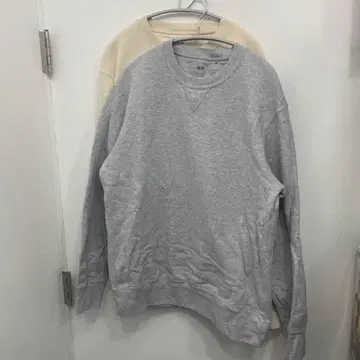UNIQLO 스웨트 셔츠 2개 세트
