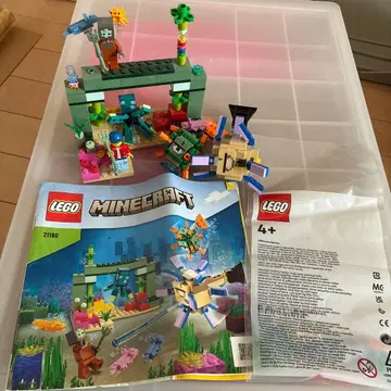 마인크래프트. 레고. 가디언과의 싸움.