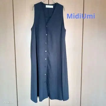 MidiUmi 심플한 롱베스트 원피스 네이비