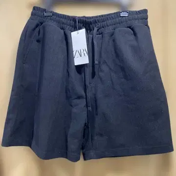 ZARA 블랙 숏팬츠 L 사이즈