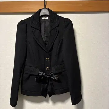 axes femme 블랙 허리 리본 자켓