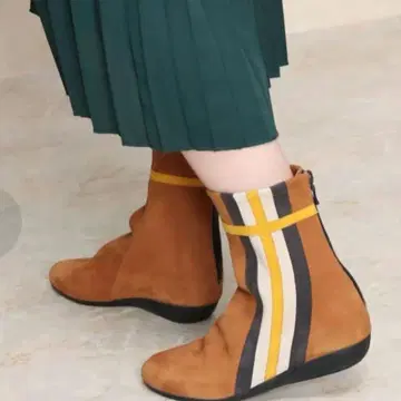 아르케 스웨이드 스트라이프 롱 부츠