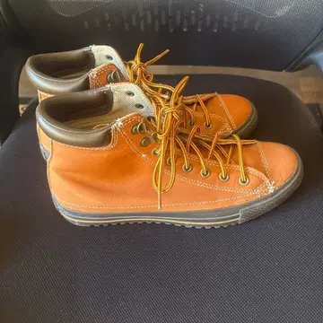 컨버스 하이컷 스니커즈