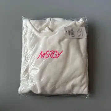 NERGY 화이트 후드티