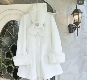 evelyn 비쥬 코트 티펫 2023 화이트